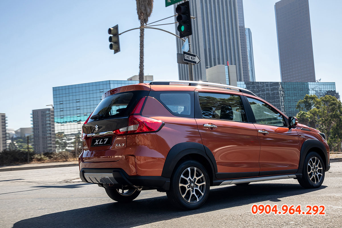 Hình ảnh Suzuki XL7 Hoàn Toàn Mới